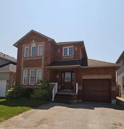 Detached in Innisfil