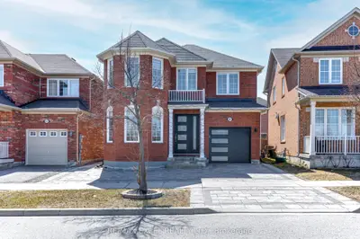 Detached in Markham