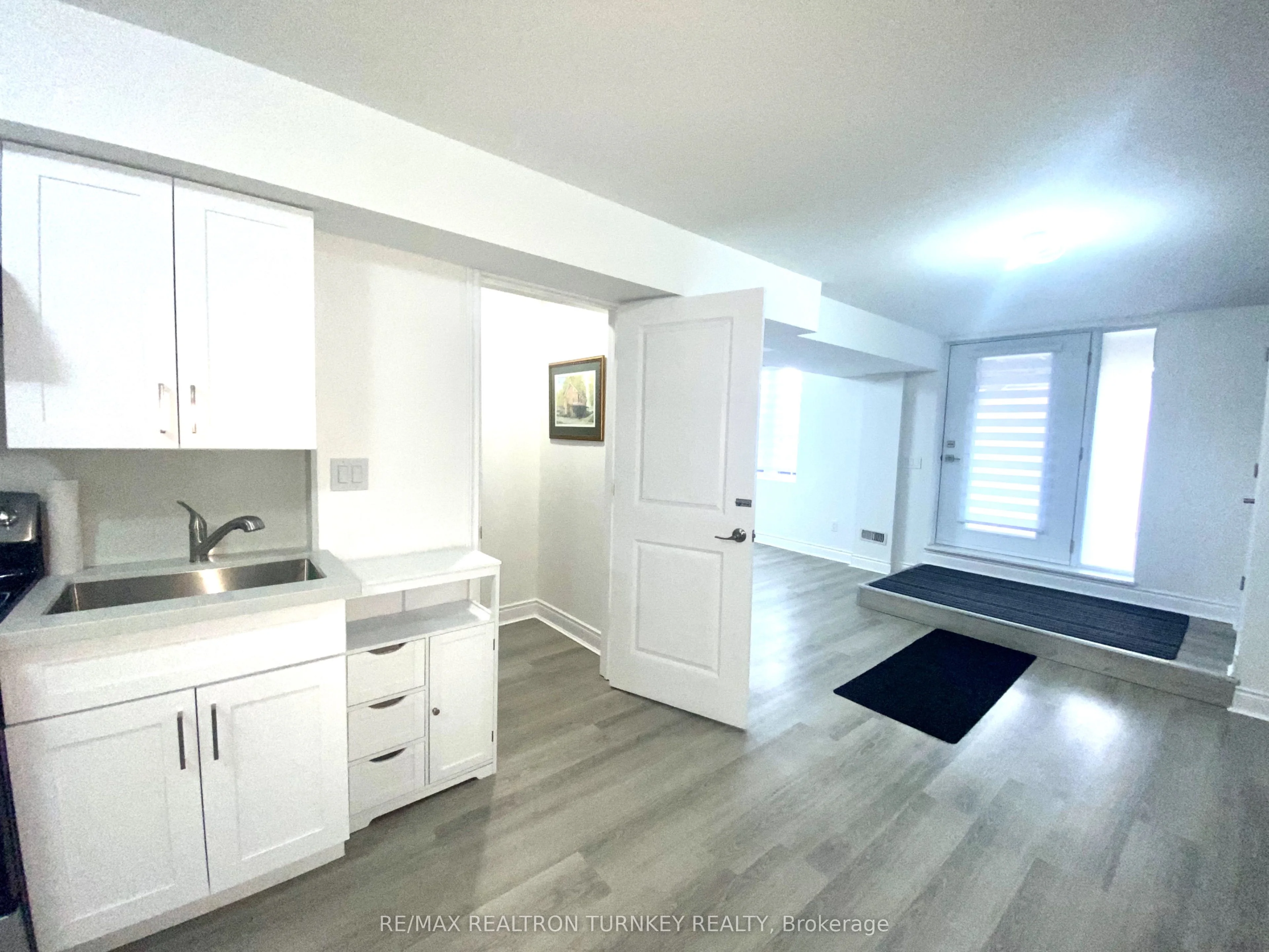 20 Gilroy Court E Lower, New Tecumseth, ON L9R 0K8