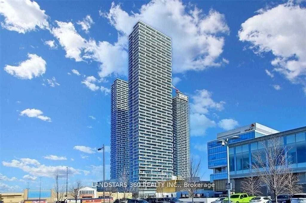 Condo Apartment in Vaughan