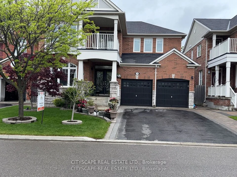 77 Bulmer Crescent, Newmarket, ON L3X 3K1