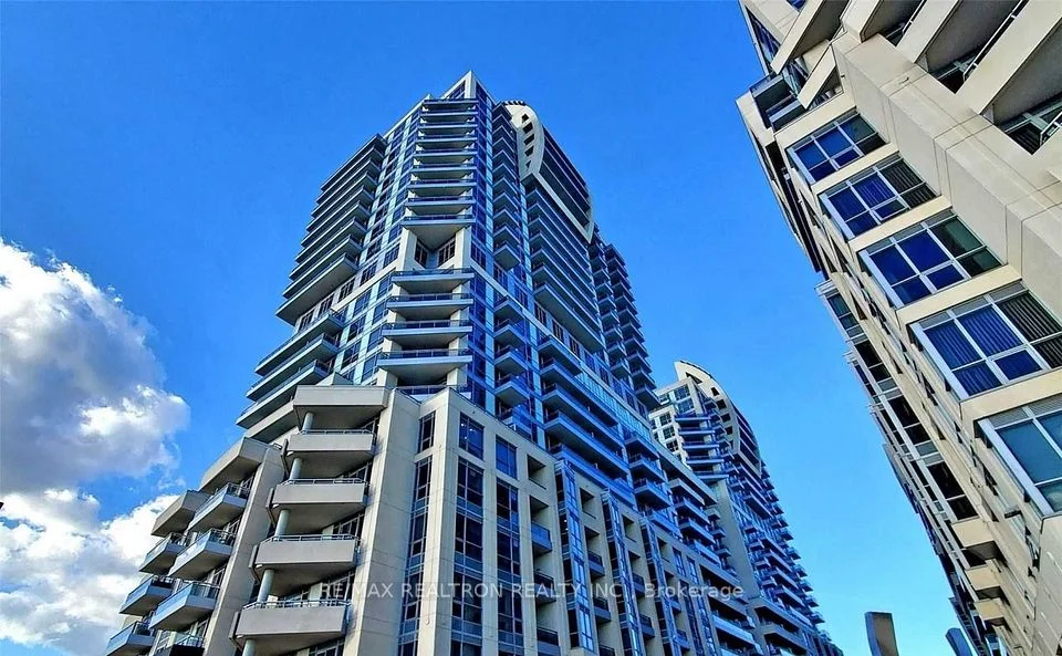 9201 yonge Street 2105, Richmond Hill, ON L4C 1H9