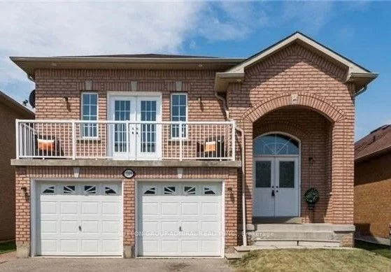 1209 Gina Street, Innisfil, ON L9S 4Z2
