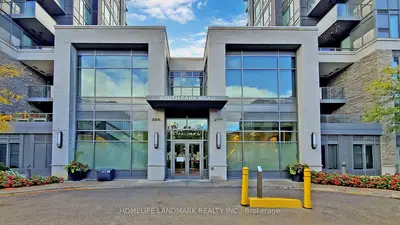 Condo Apartment in Markham