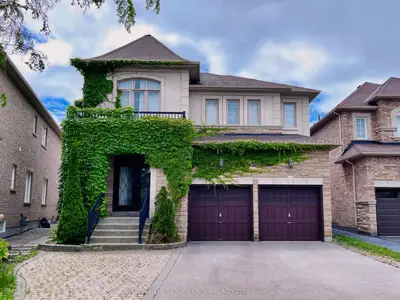 Detached in Vaughan