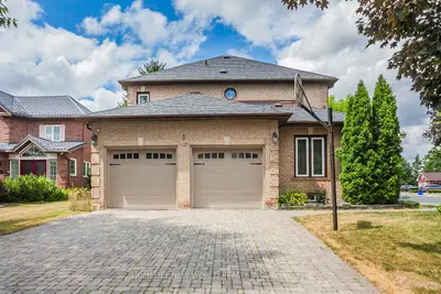 Detached in Markham