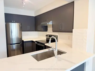 Condo Apartment in Markham