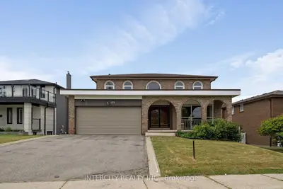 Detached in Vaughan