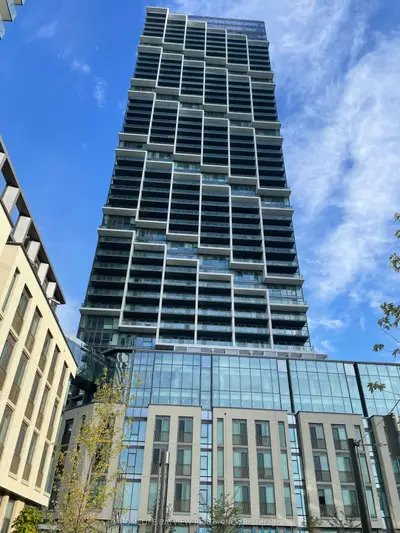 Condo Apartment in Vaughan