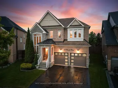 Detached in Bradford West Gwillimbury