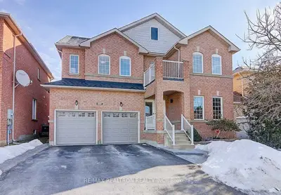Detached in Newmarket