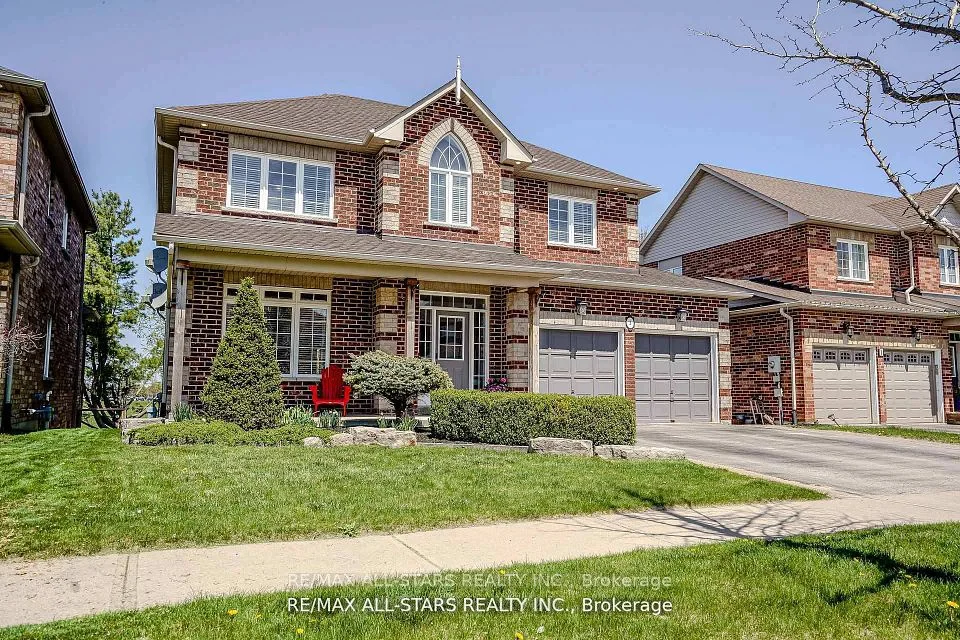 3 Furlan Court, Uxbridge, ON L9P 1Z8