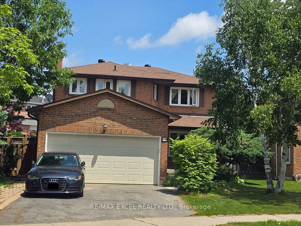 19 Marsh Street N, Richmond Hill, ON L4C 7P2