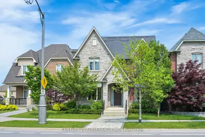 Detached in Markham