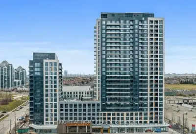 Condo Apartment in Vaughan
