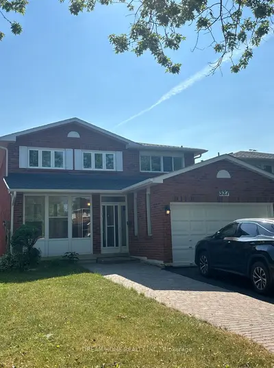 Detached in Richmond Hill