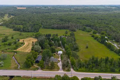 Detached in East Gwillimbury
