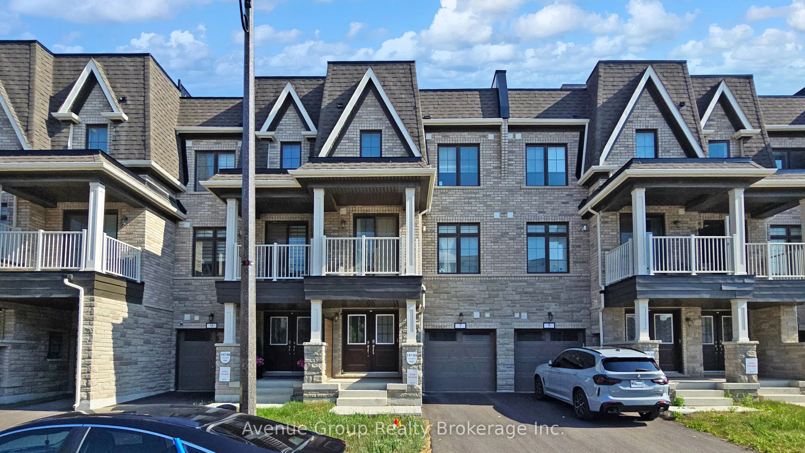 Att/Row/Townhouse in Markham