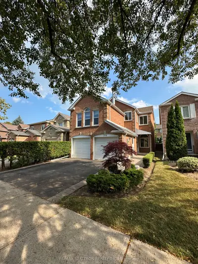 Detached in Vaughan