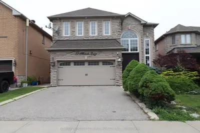 Detached in Vaughan
