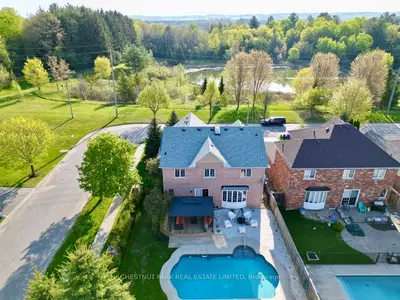 Detached in Uxbridge