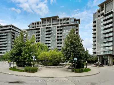 Condo Apartment in Markham
