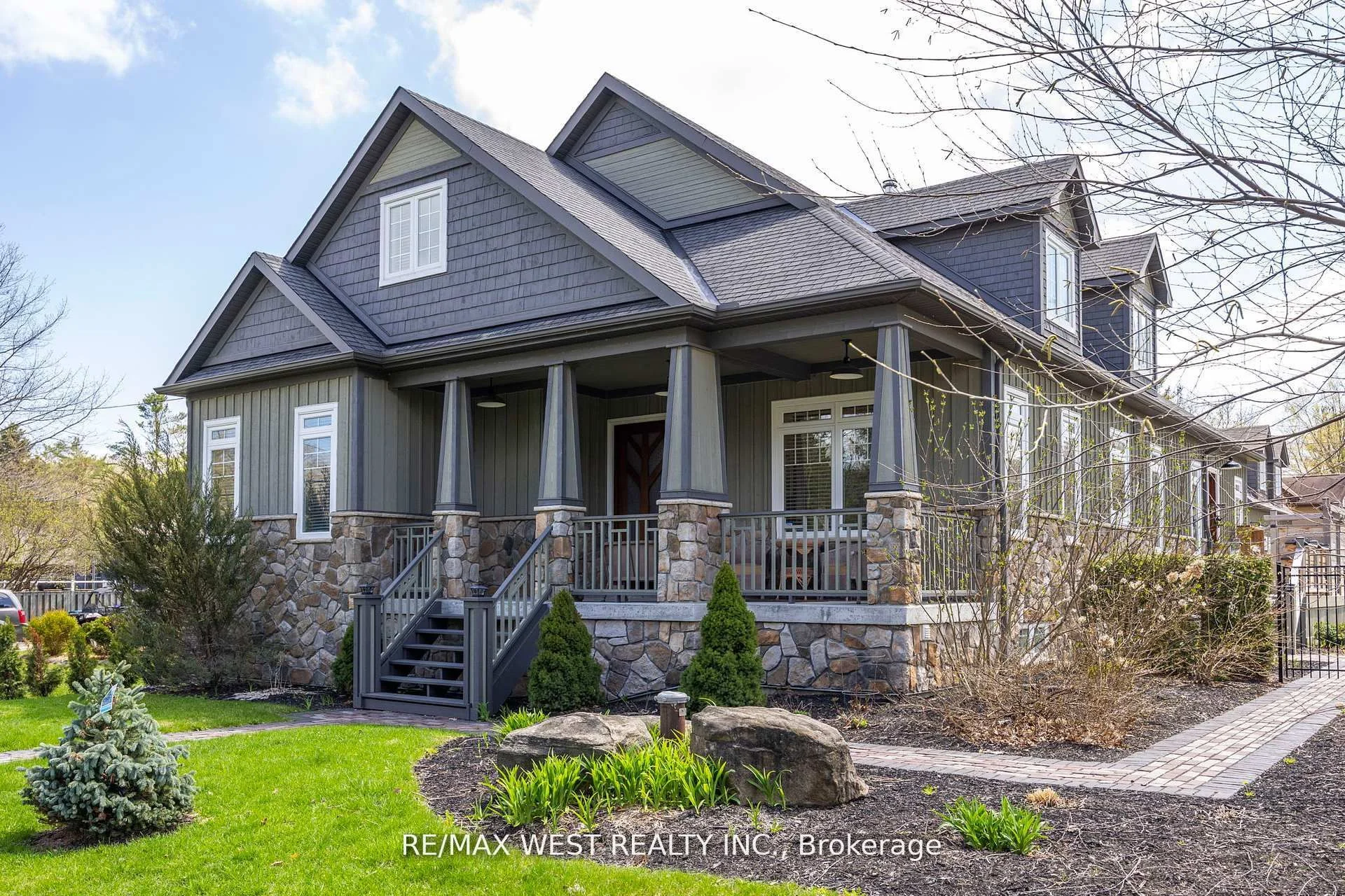 Detached in Innisfil