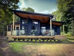 Detached in Georgina Islands