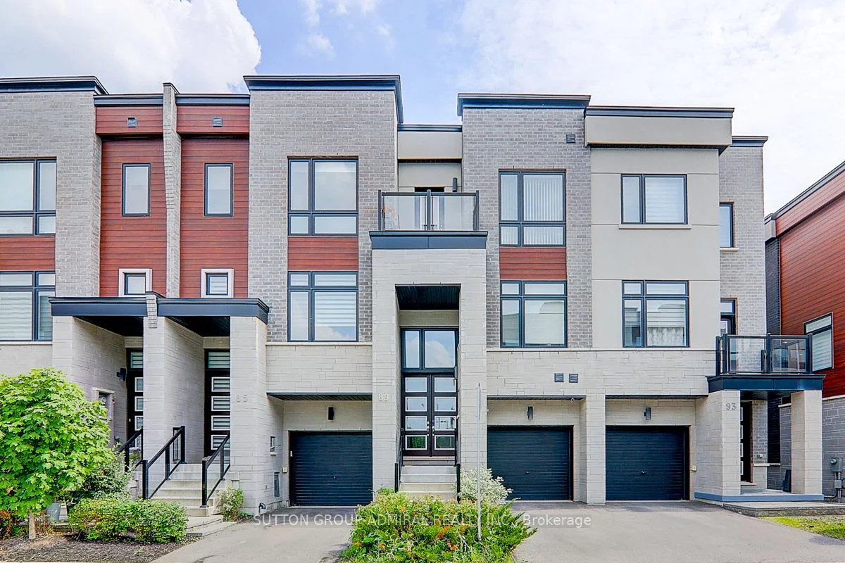 Att/Row/Townhouse in Vaughan