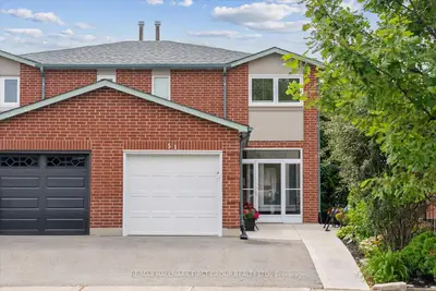 Semi-Detached in Vaughan