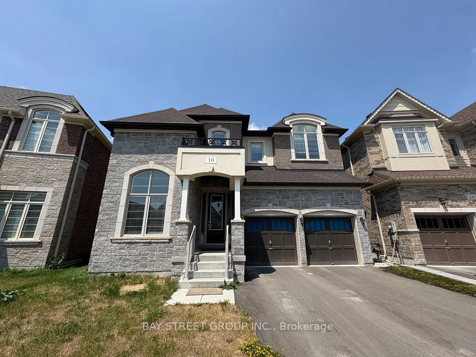 16 Kenneth Ross Crescent, East Gwillimbury, On L9n 0t7
