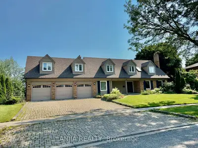 Detached in Markham