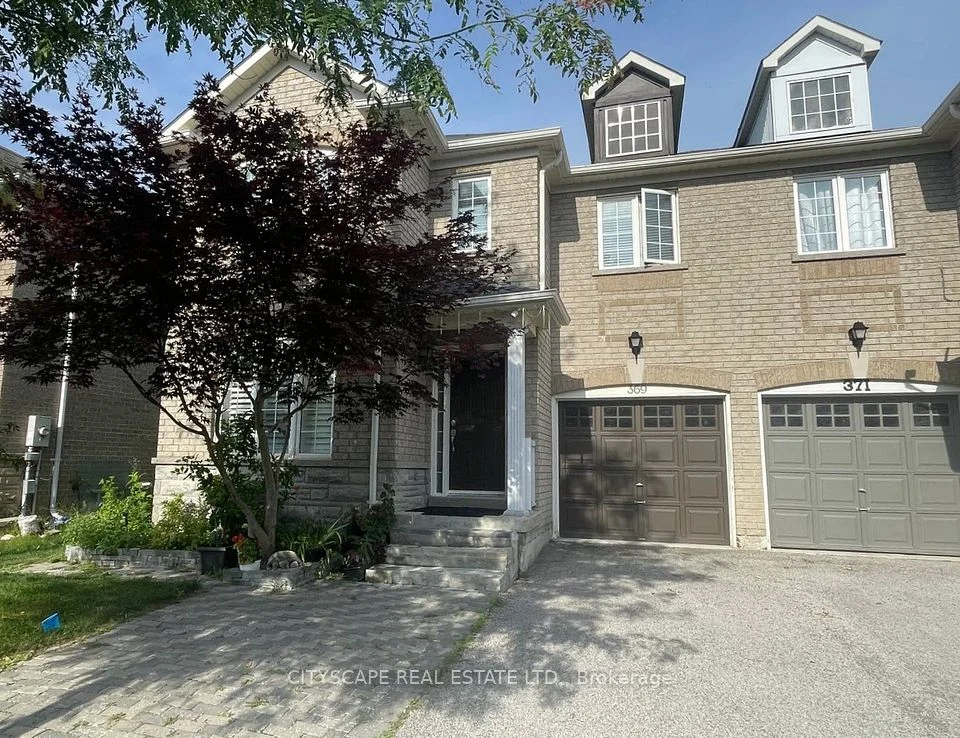369 Kwapis Boulevard, Newmarket, ON L3X 3H1