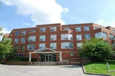 Condo Apartment in Richmond Hill