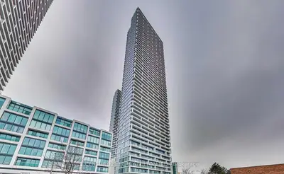 Condo Apartment in Vaughan