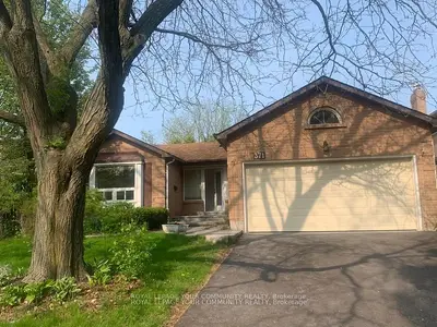Detached in Newmarket