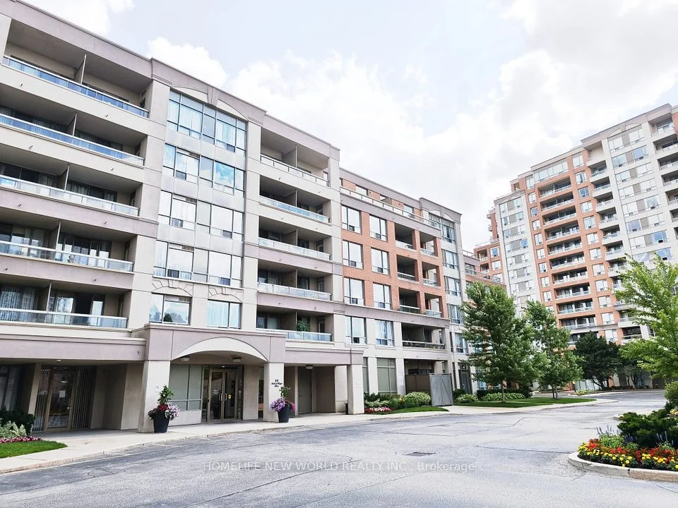 19 Northern Heights Drive 314, Richmond Hill, ON L4B 4M4