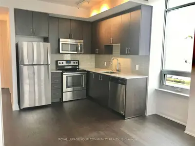 Condo Apartment in Markham