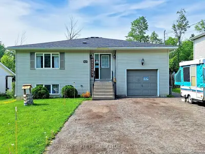 Detached in Georgina