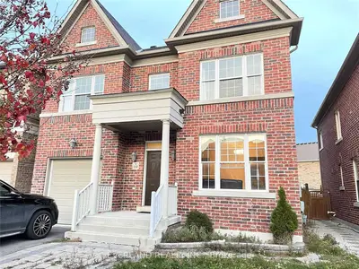 Detached in Markham