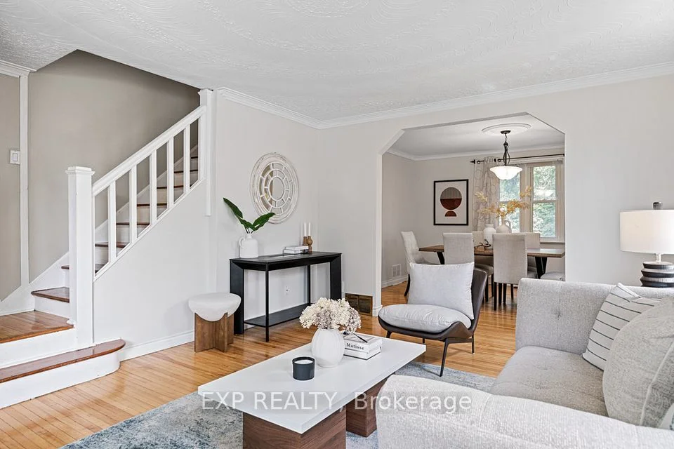 207 Church Street, Richmond Hill, ON L4C 1W7