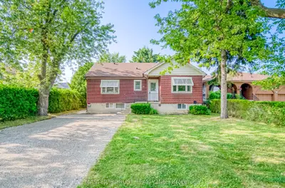 Detached in Richmond Hill