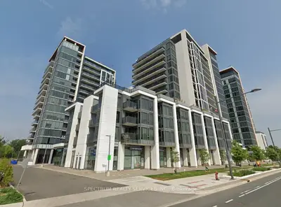 Condo Apartment in Richmond Hill