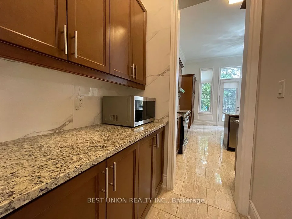 62 Gracedale Drive, Richmond Hill, On L4c 0y5