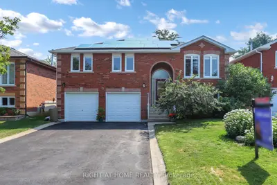 Detached in Bradford West Gwillimbury