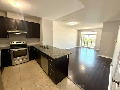 Condo Apartment in Markham