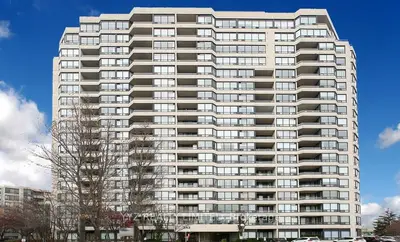 Condo Apartment in Vaughan