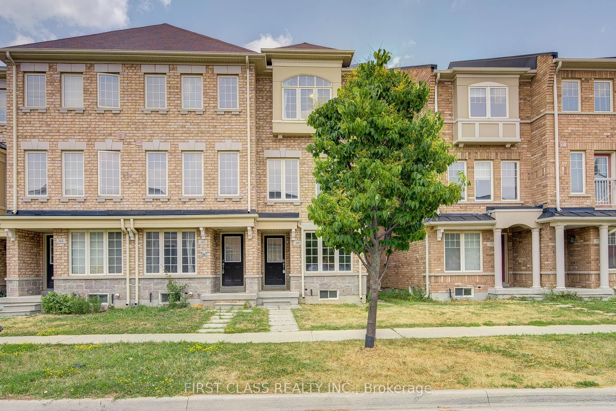 Att/Row/Townhouse in Markham