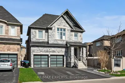 Detached in Bradford West Gwillimbury