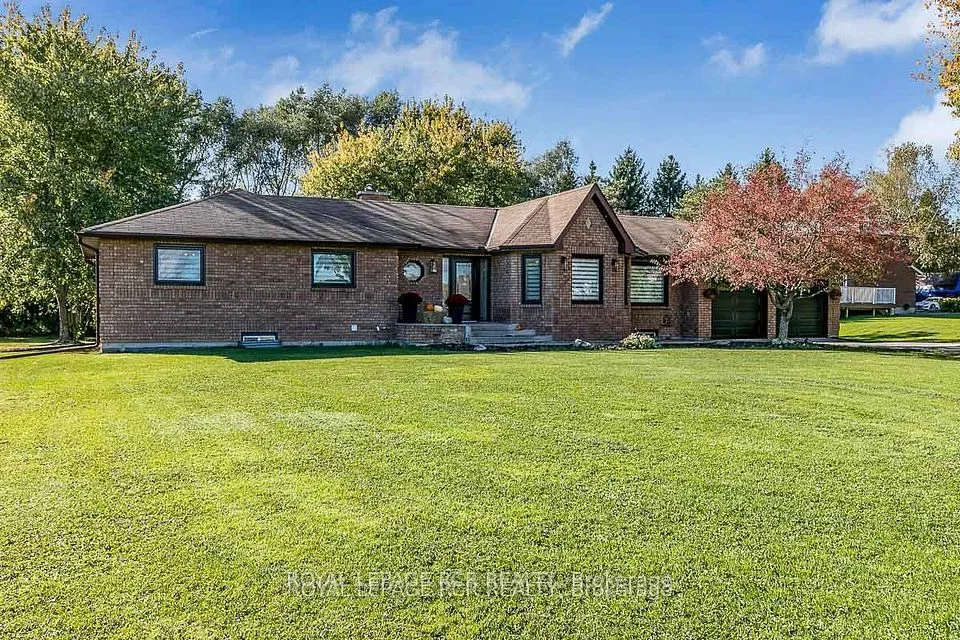4372 10 Side Road, Bradford West Gwillimbury, ON L3Z 3V3